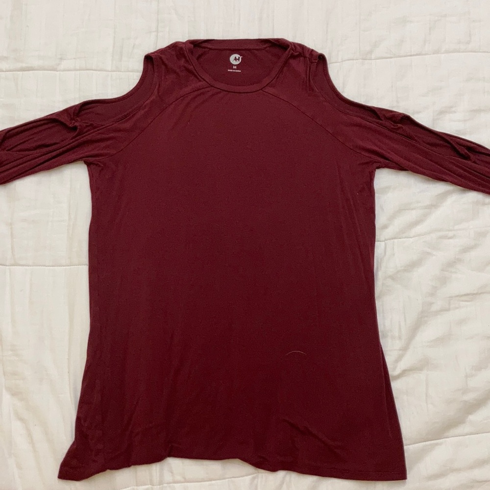 Very comfortable maroon shirt